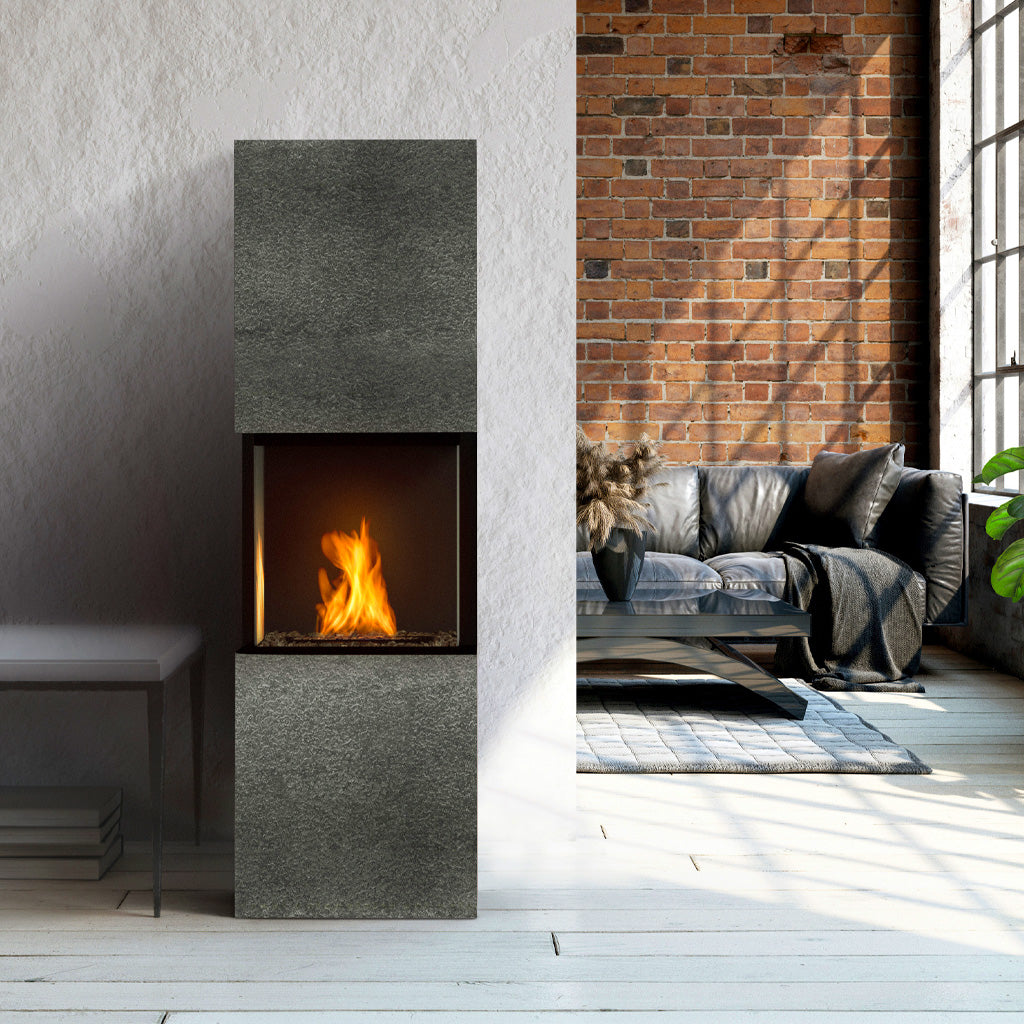 Freestanding bioethanol fireplace