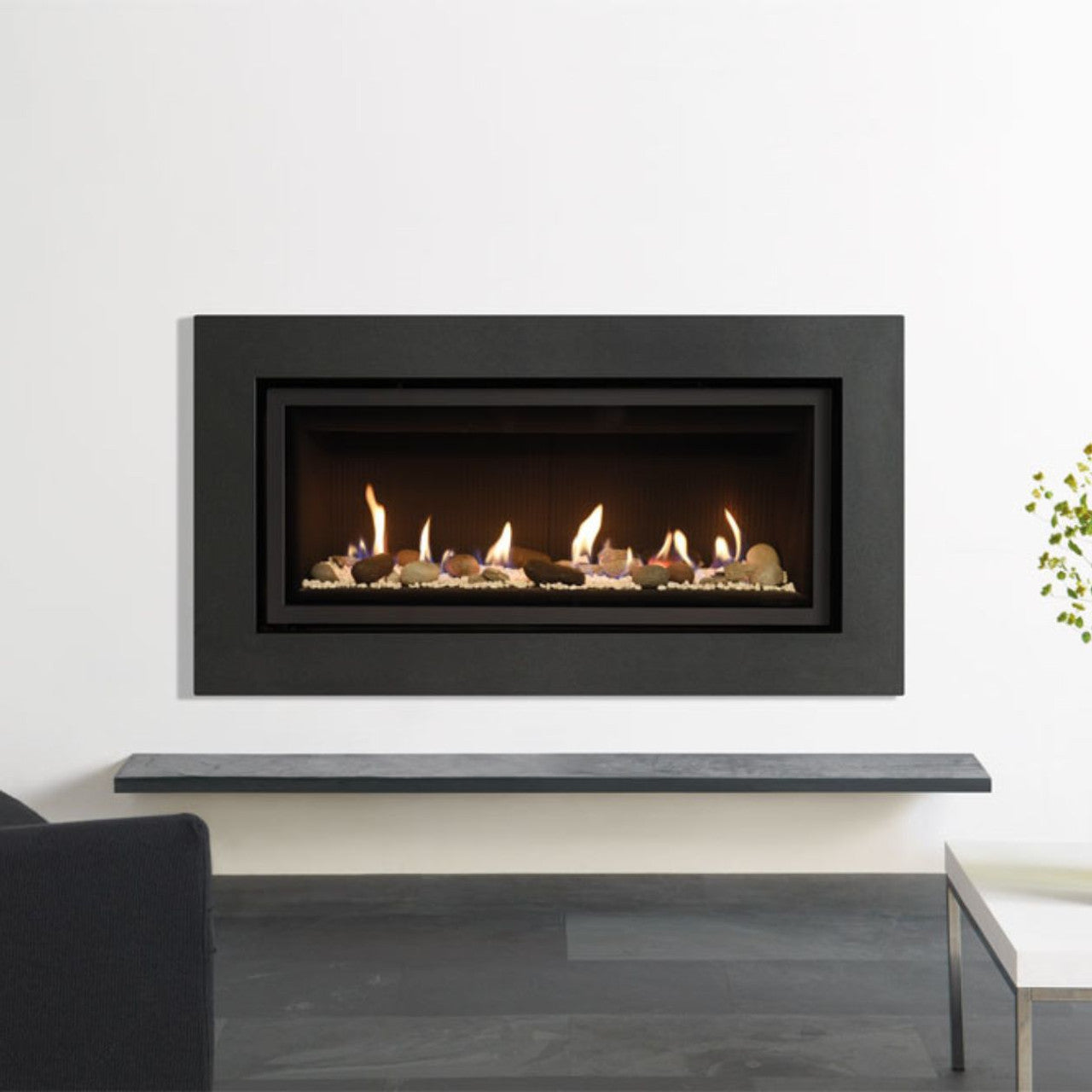 Gazco Studio 2 Glass Fronted Conventional Flue Gas Fire