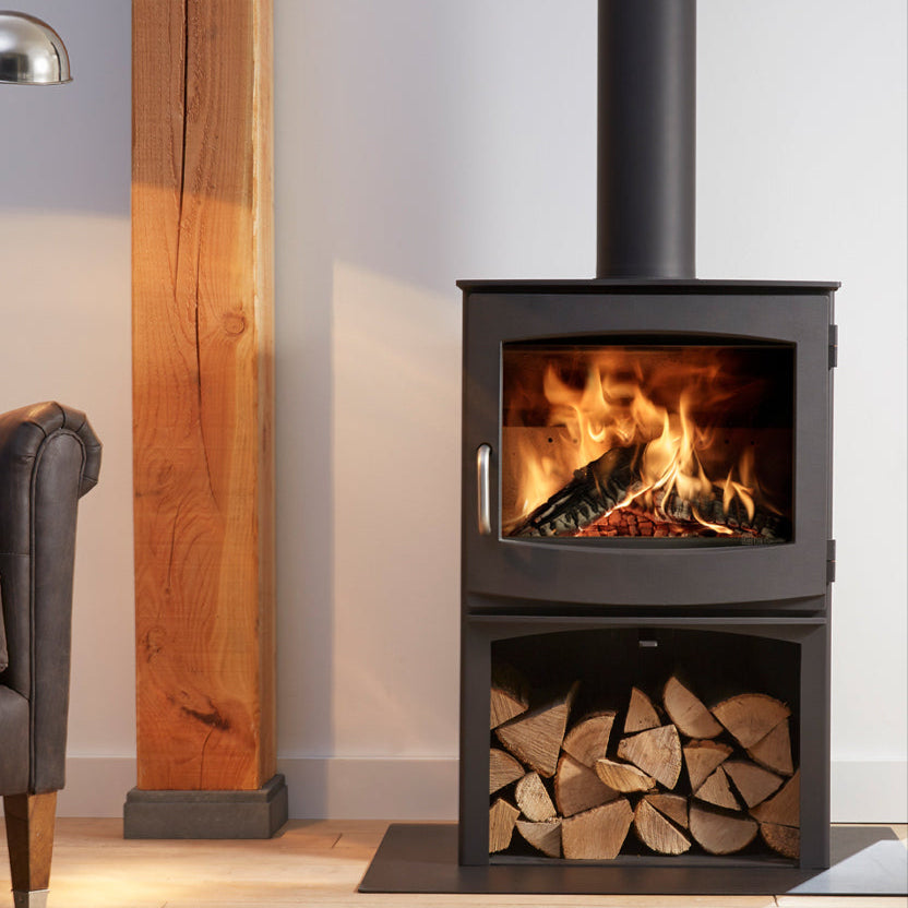 Ivar 8 Store Fireplace