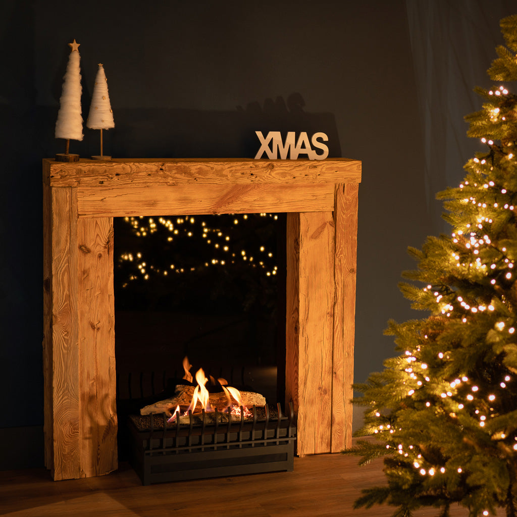Christmas fireplace Planika