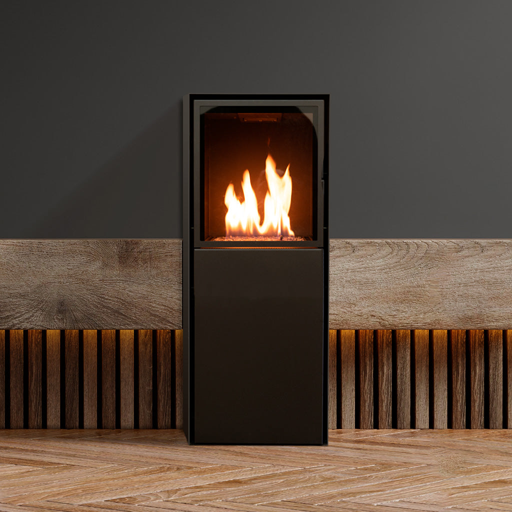 Freestanding fire